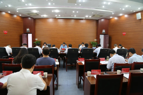 蜂蜜瀏覽器_全縣人才會(huì)議.jpg