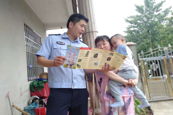 第八黨支部：.png