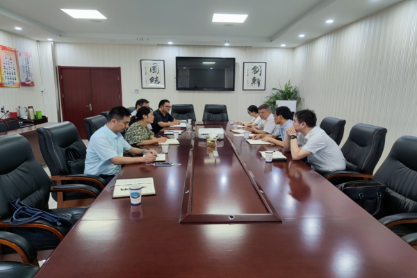 市臺(tái)辦到我縣臺(tái)資企業(yè)走訪調(diào)研副本.jpg