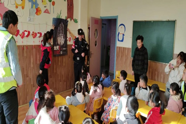 清溪所：開展反邪教宣傳副本.jpg