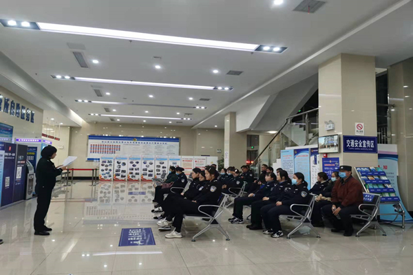 縣公安局機關第九黨支部：組織開展警示教育學習活動_副本.jpg