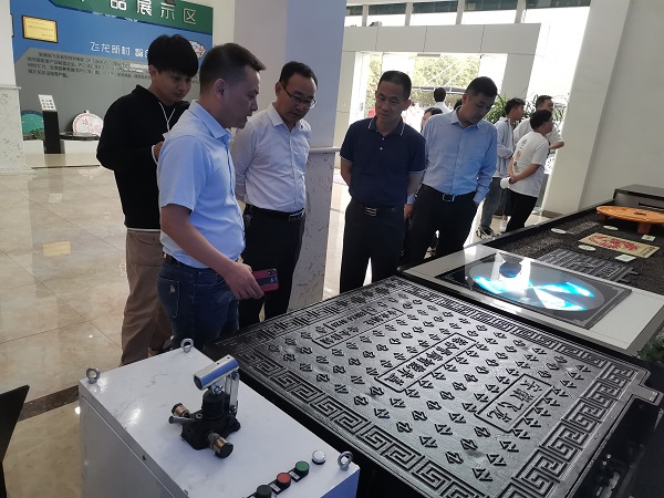 馬鞍山學院人工智能創(chuàng)新學院來含開展校企合作調(diào)研_20220902092605-600.jpg